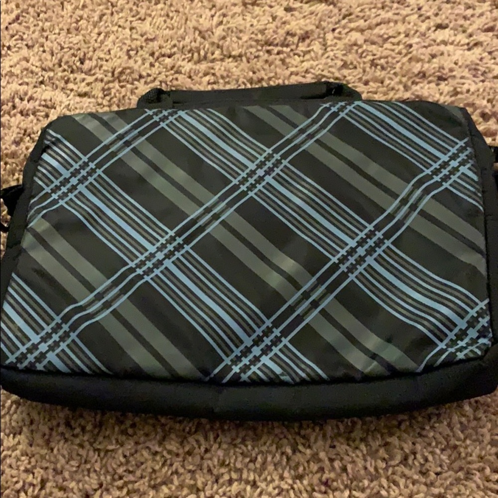 Ipad case - Picture 3 of 5